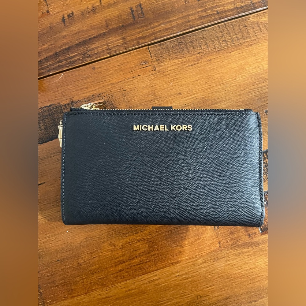 MK black wallet